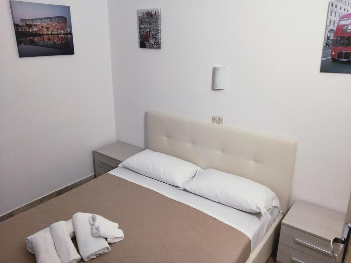 Hotel Diana Гардоне Ривера Екстериор снимка